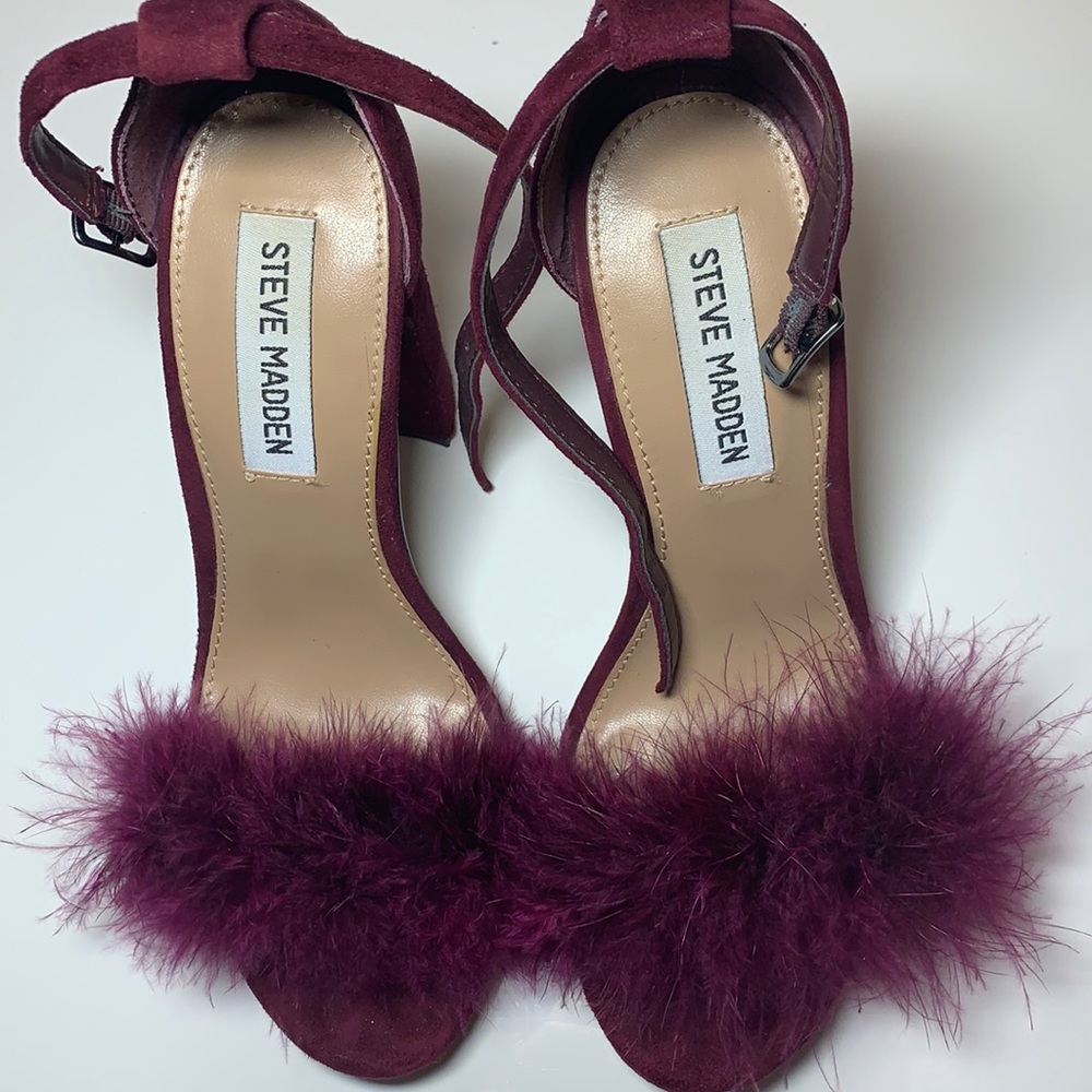 Steve Madden Carabu Burgundy/Purple Suede Heels Furry